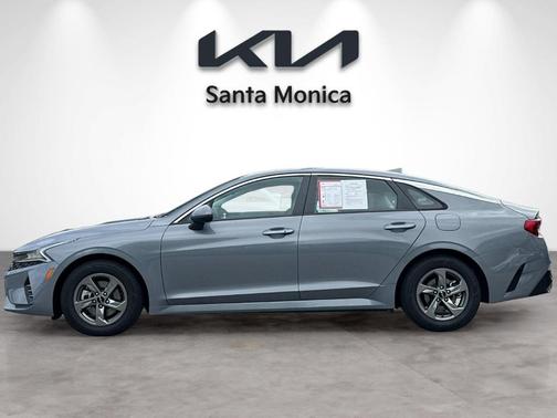 Everlasting Silver 2023 Kia K5 LXS