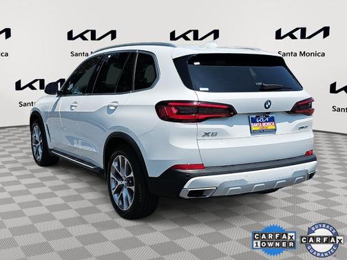 2023 BMW X5 sDrive40i
