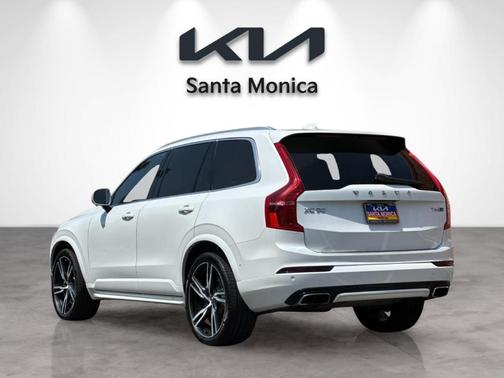 Crystal White Pearl 2019 Volvo XC90 T6 R-Design