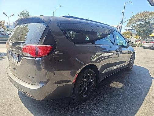 2019 Chrysler Pacifica Limited