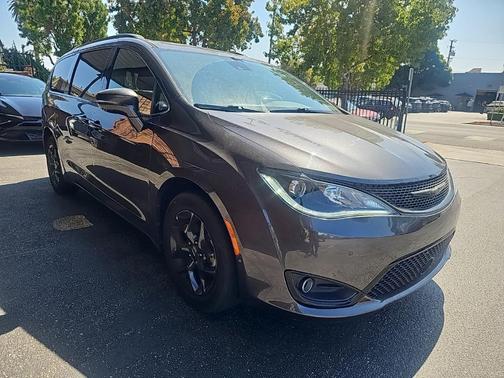 2019 Chrysler Pacifica Limited