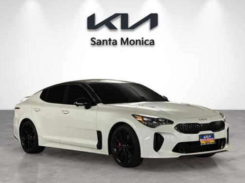 2022 Kia Stinger GT2