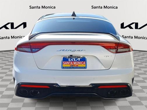 2022 Kia Stinger GT2