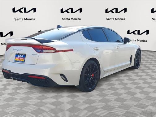 2022 Kia Stinger GT2