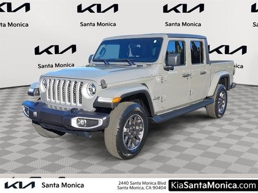 2020 Jeep Gladiator Overland