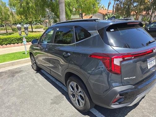 2024 Kia Seltos S