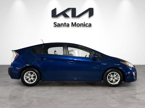2010 Toyota Prius I