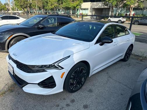 2022 Kia K5 GT-Line