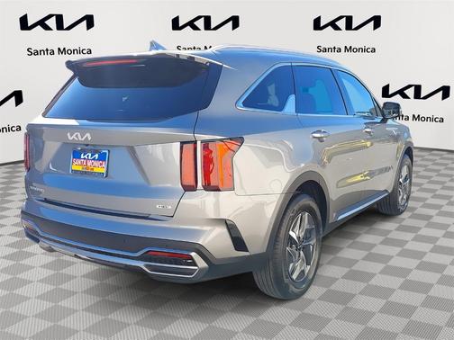2023 Kia Sorento Hybrid EX