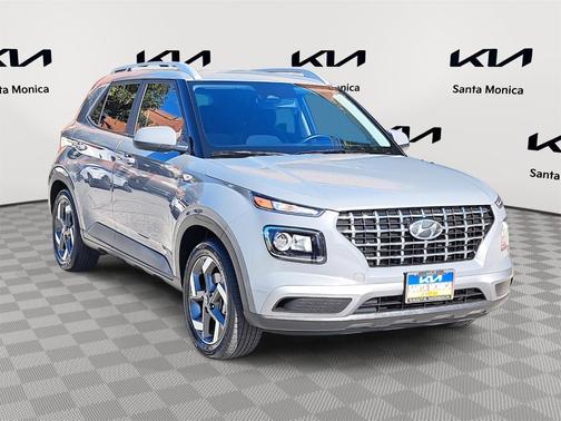 2023 Hyundai VENUE SEL