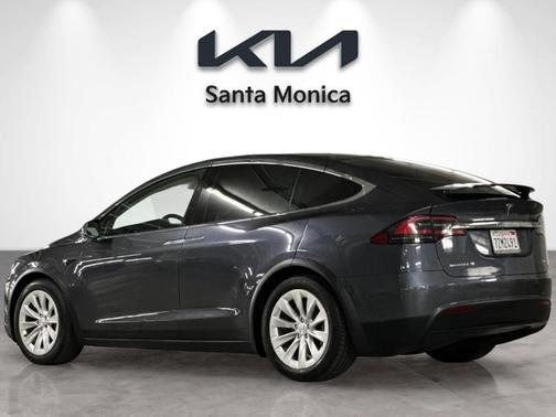 2017 Tesla Model X 75D