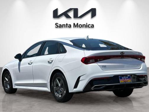 Glacial White Pearl 2021 Kia K5 LXS
