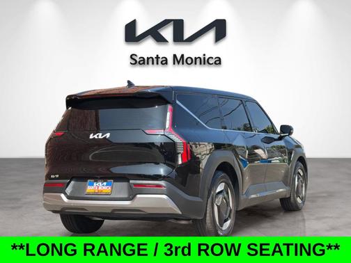 Aurora Black Pearl 2024 Kia EV9 Light Long Range