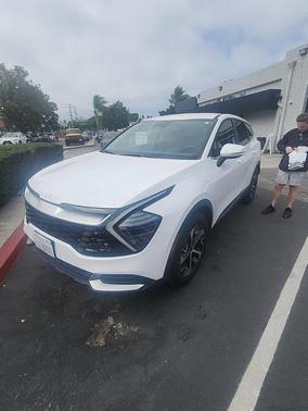 Glacial White Pearl 2024 Kia Sportage EX