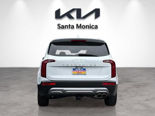 Glacial White Pearl 2022 Kia Telluride EX