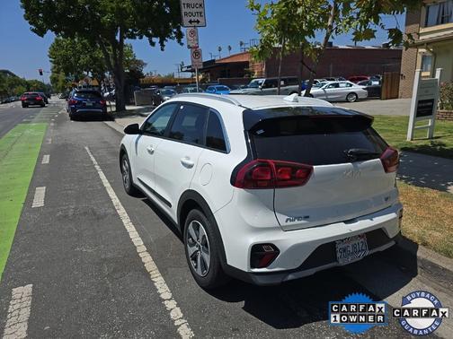2022 Kia Niro LX