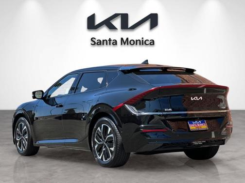 Aurora Black Pearl 2023 Kia EV6 GT-Line