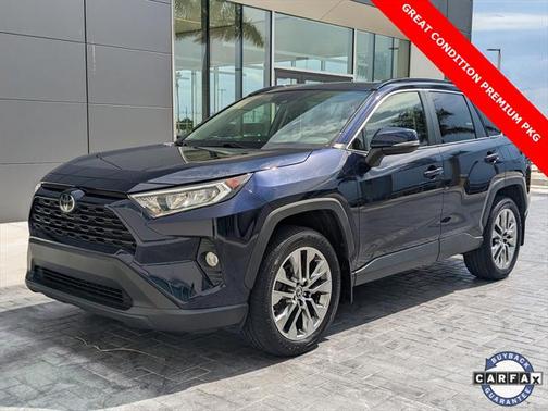 2019 Toyota RAV4 XLE Premium