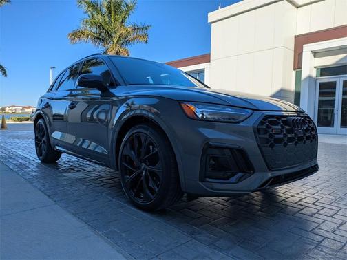 2025 Audi SQ5 3.0T Premium Plus