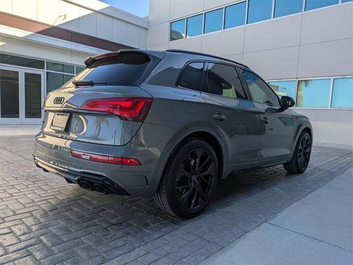 2025 Audi SQ5 3.0T Premium Plus