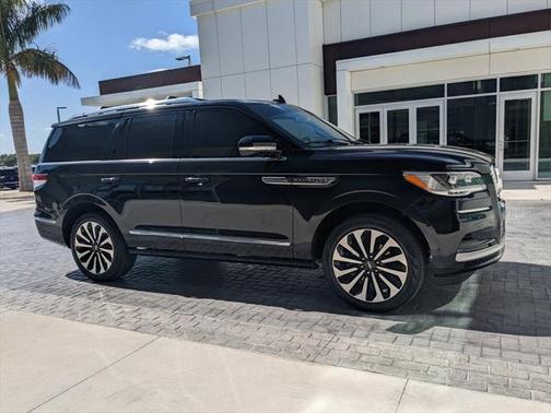 2023 Lincoln Navigator Reserve