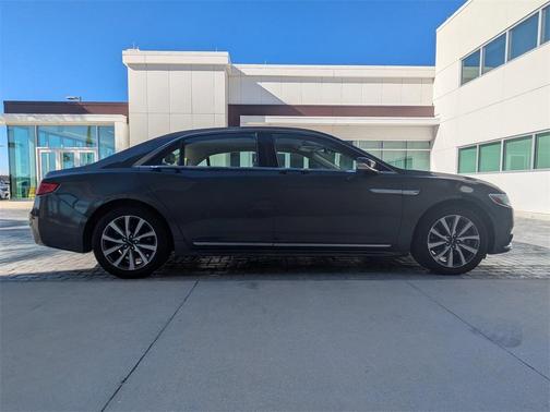 2020 Lincoln Continental Standard