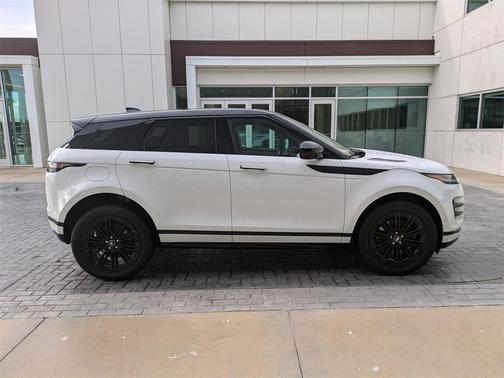 2026 Land Rover Range Rover Evoque Dynamic SE