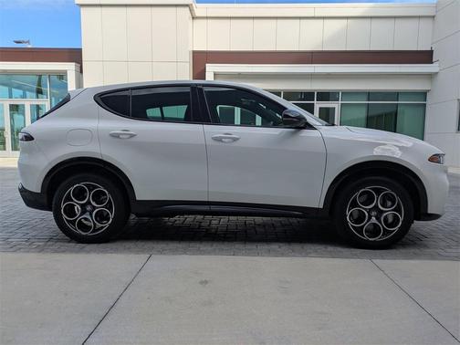 2025 Alfa Romeo Tonale EAWD