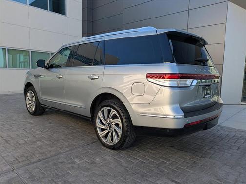 2022 Lincoln Navigator Reserve