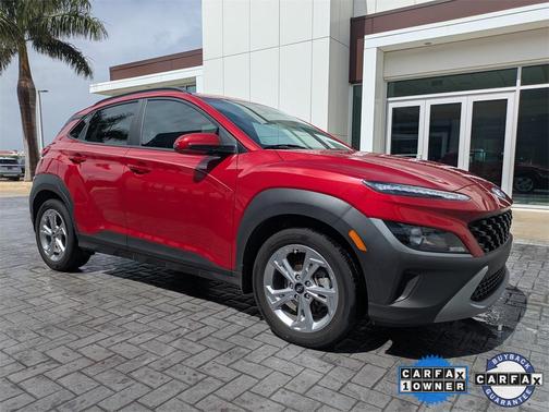 2022 Hyundai KONA SEL