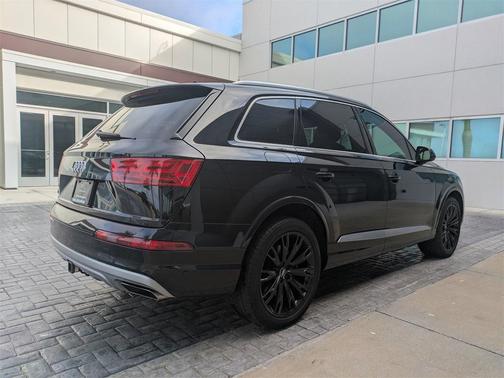 2019 Audi Q7 55 Prestige