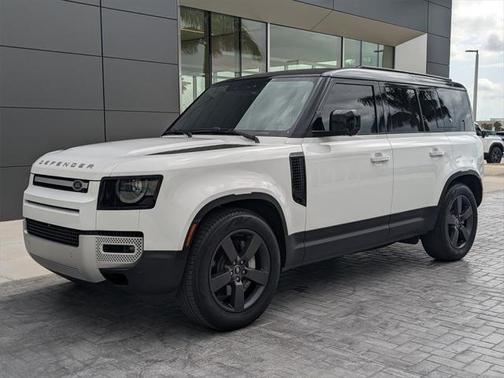2024 Land Rover Defender 110 P400 S