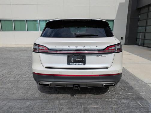 2019 Lincoln Nautilus Black Label