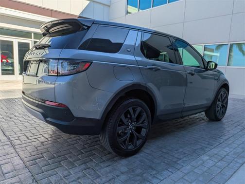 2022 Land Rover Discovery Sport SE