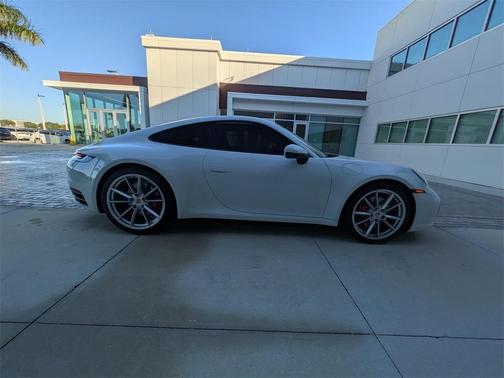 2020 Porsche 911 Carrera S