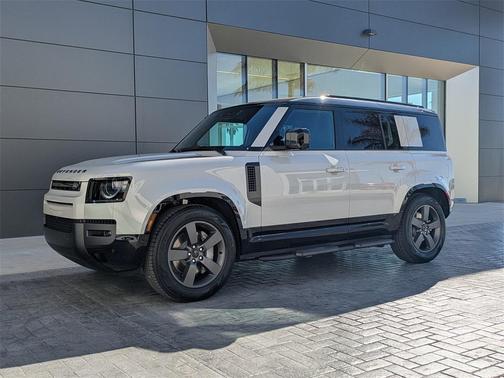 2026 Land Rover Defender P400 X-Dynamic SE