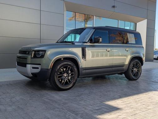 2025 Land Rover Defender 110 P300