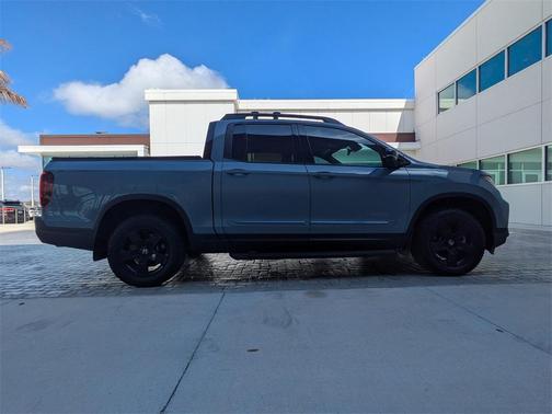2024 Honda Ridgeline Black