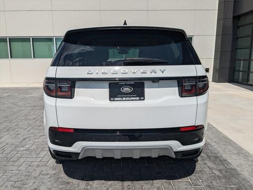 2024 Land Rover Discovery Sport Core S