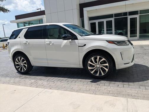 2024 Land Rover Discovery Sport Core S