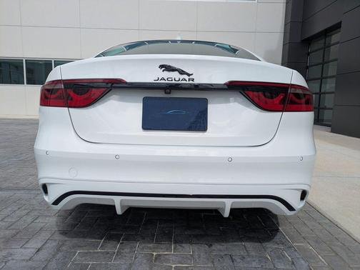 2024 Jaguar XF R-Dynamic SE P250 AWD Automatic