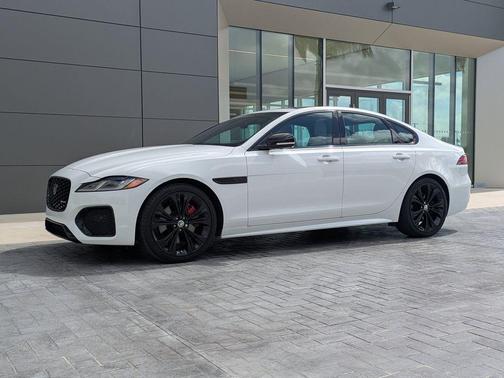 2024 Jaguar XF R-Dynamic SE P250 AWD Automatic