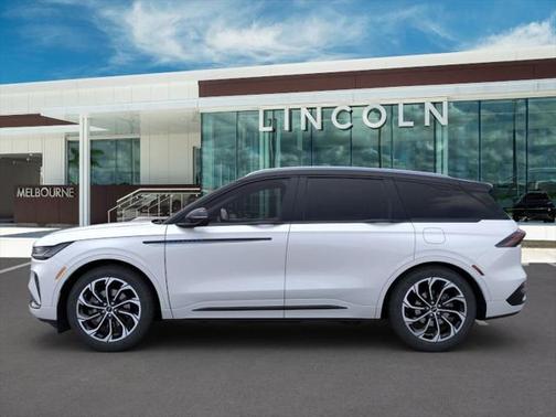2025 Lincoln Nautilus Reserve