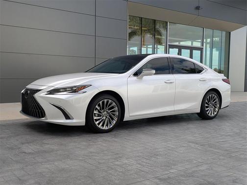 2024 Lexus ES 350 Ultra Luxury