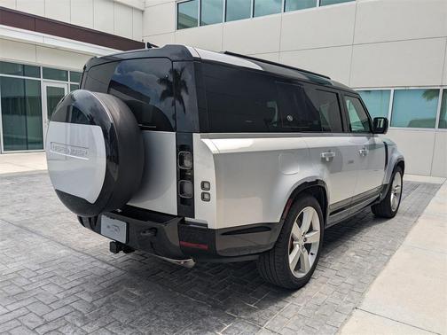 2024 Land Rover Defender 130 P400 X