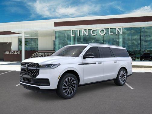 White 2026 Lincoln Navigator Black Label
