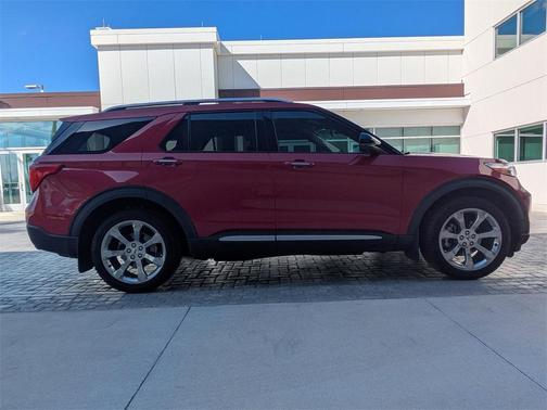 2020 Ford Explorer Platinum