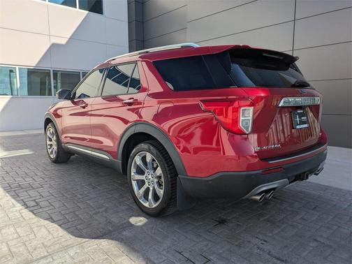 2020 Ford Explorer Platinum