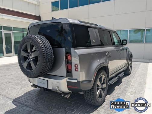 2024 Land Rover Defender 110 P500 SE