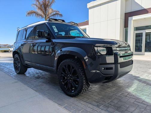 2026 Land Rover Defender P400 X-Dynamic SE